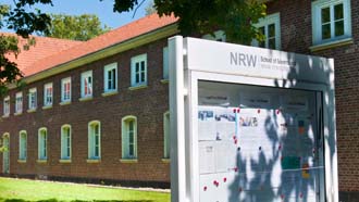 NRW School Schild